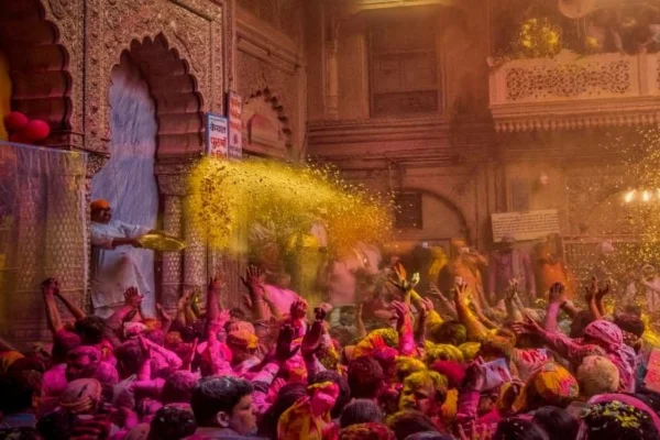Holi celebration with colours in Bankey Bihari Temple – best time for Holi in Vrindavan