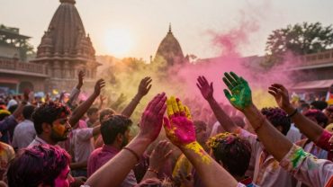 मथुरा-वृंदावन में होली 2026 मनाने का पूरा गाइड: तारीखें, परंपराएं और 4-दिन का प्लान