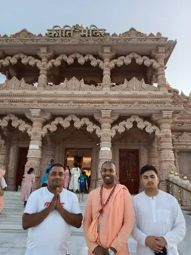 Krishna Gaur Prabhu Ji