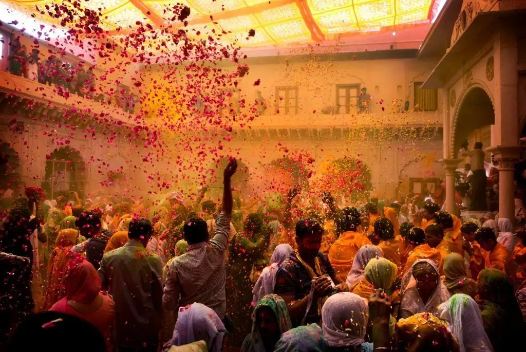 Holi festival of colours being celebrated in Braj Vrindavan – Phoolon wali Holi